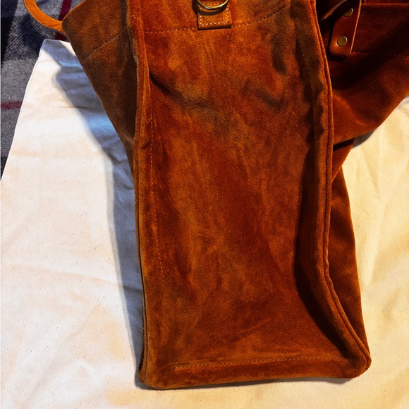 Parker Thatch XL Mimi in Suede - Picture 8 of 15